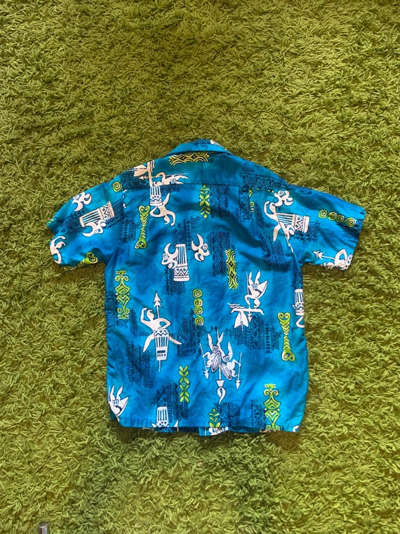 Vintage Hawaiian tiki Shirt by Hukilau - image 5