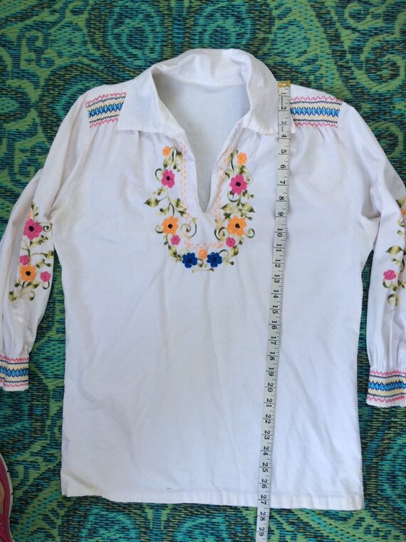 Vintage 60s Embroidered Tunic Top - image 5