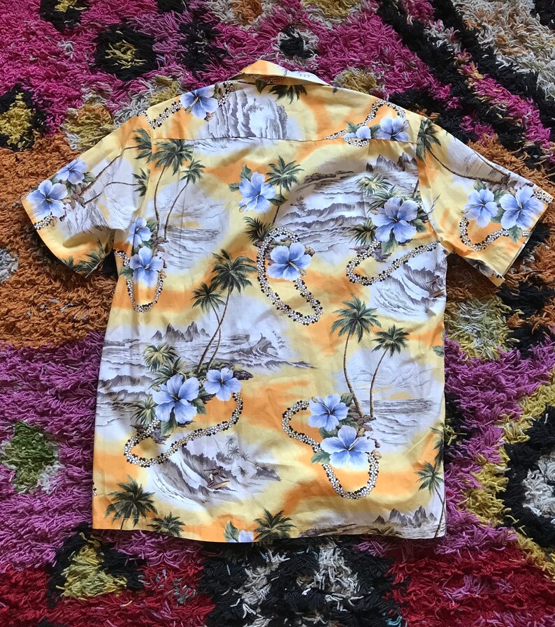 Vintage Hawaiian Shirt by Naniloa of Hawaii image 5