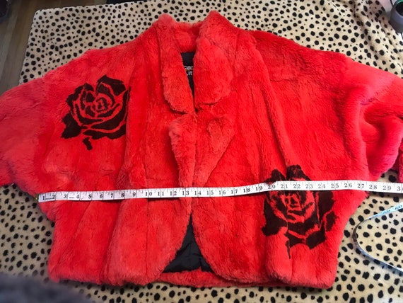 Vintage Rabbit Fur Coat With Black stencil Roses … - image 9