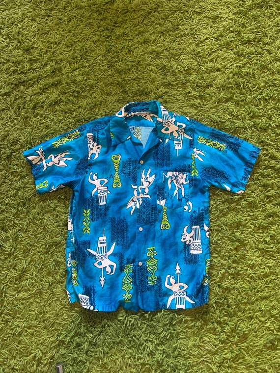 Vintage Hawaiian tiki Shirt by Hukilau - image 2