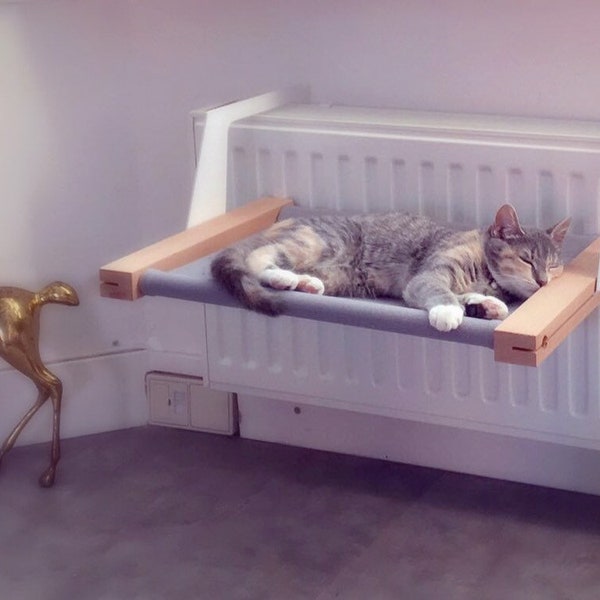 WOOZY | Cat radiator hammock