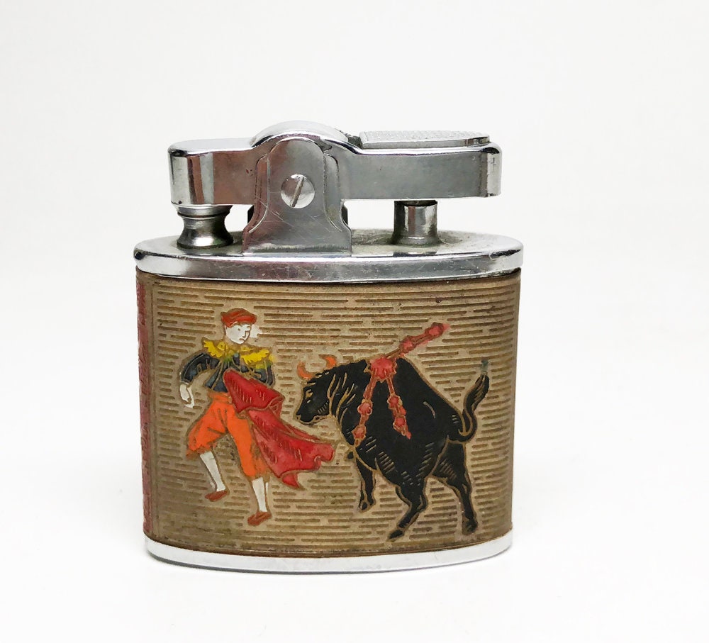 VINTAGE MEXICO LIGHTER Working Bullfighter Souvenir Enameled 1950s