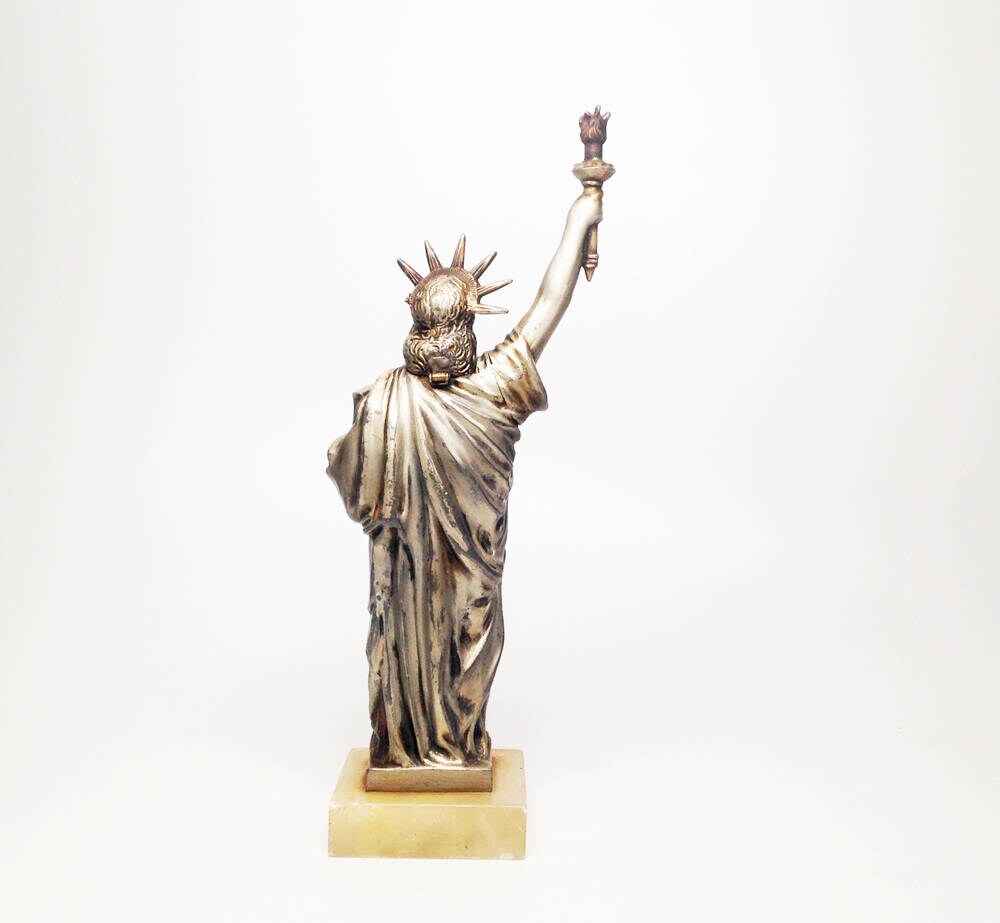 Antique Statue of Liberty Lighter Working Antique 1930's Marble Ash