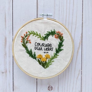 Kit per ricamo a mano // Coraggio caro cuore - Aslan