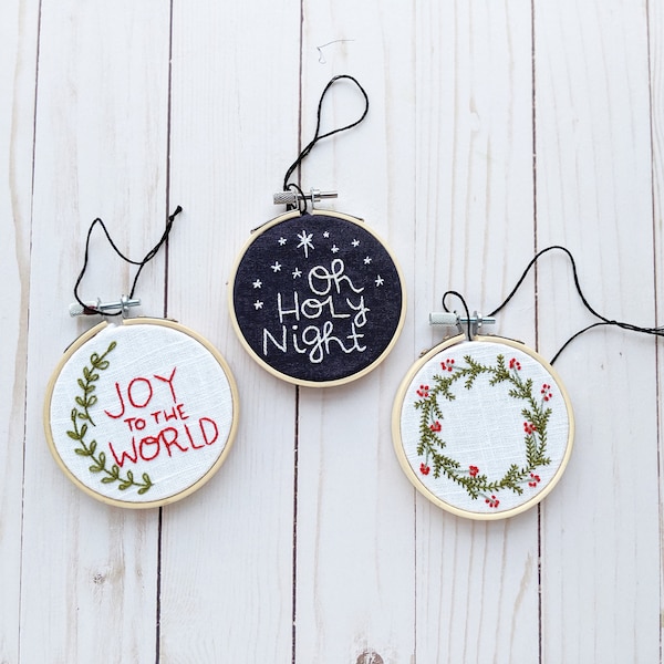 Christmas Ornament Hand Embroidery Pattern // Wreath/ Oh, Holy Night / Joy to the World