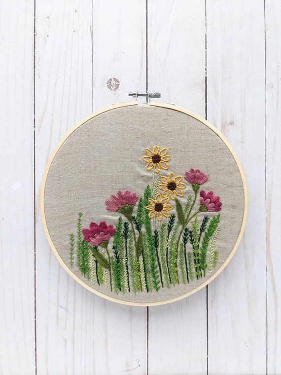Summer Meadow Floral Embroidery Pattern: Beginner Hand