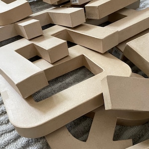 Letras de papel maché de 30 cm para pintar y decorar