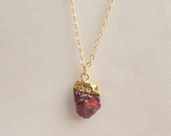 Natural raw garnet necklace, Mozambique garnet necklace, Gold garnet necklace, Delicate gold necklace, January birthstone gift, Gift for her