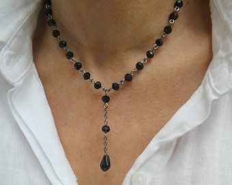 Black Crystal Lariat Necklace: Gothic Gunmetal Y Necklace