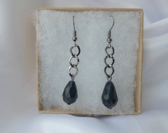 Gunmetal chain and black crystal dangle earrings, Edgy earrings, Black crystal teardrop earrings, Alternative bridal earrings