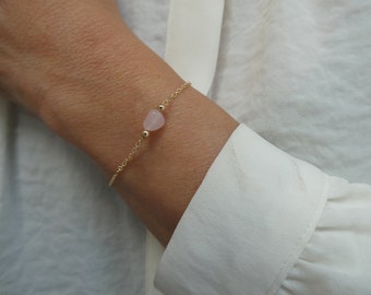 Rose quartz bracelet, Gold rose quartz crystal bracelet, Pink stone bracelet, Bridesmaid bracelet, Delicate rose quartz bracelet