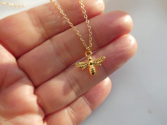 ゴールドのミツバチネックレス、ミツバチチャームジュエリー - Etsy 日本