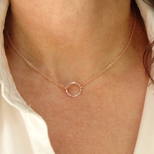 Rose gold circle necklace