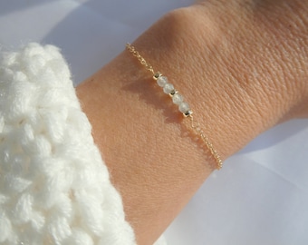 Pulsera de oro con aguamarina: Piedra natal / Regalo con algo azul