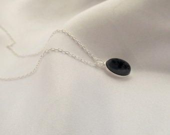 Oval black onyx pendant necklace in sterling silver, Onyx gemstone necklace, Black stone necklace, Layering necklace, Unisex necklace