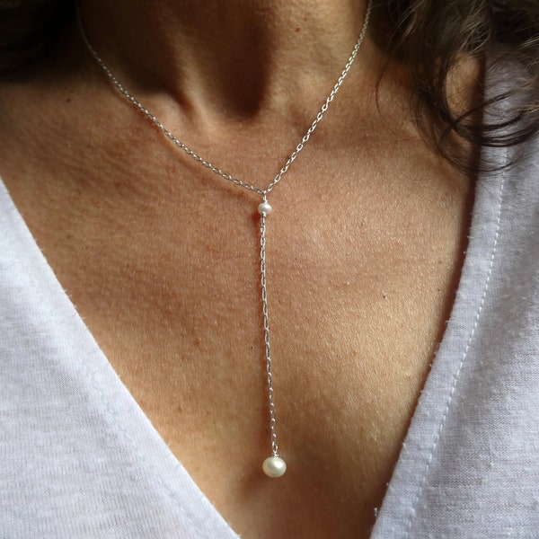 Sterling silver pearl lariat necklace, Bridal necklace, Freshwater pearl necklace, Silver pearl necklace, Delicate necklace, June Birthstone