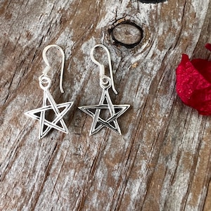 Pentacle Star Earrings, Silver Cutout Pentagram Charm Earrings, Gothic Sterling Jewelry, Minimalist Pentacle, 5 Point Star Dangles