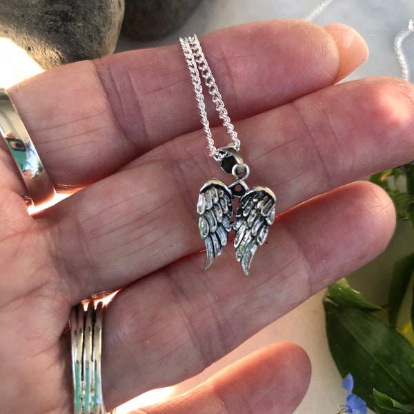 Angel Wings Pendant, Sterling Double Wings Memory Keepsake, Symbol of Protection and Peace,  Silver Wing Memorial, Sterling, Love charm lw