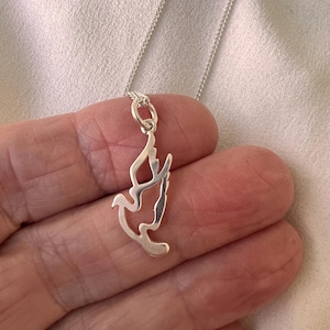 Sterling Silver Flying Bird Necklace: Vintage Seagull Dove Charm