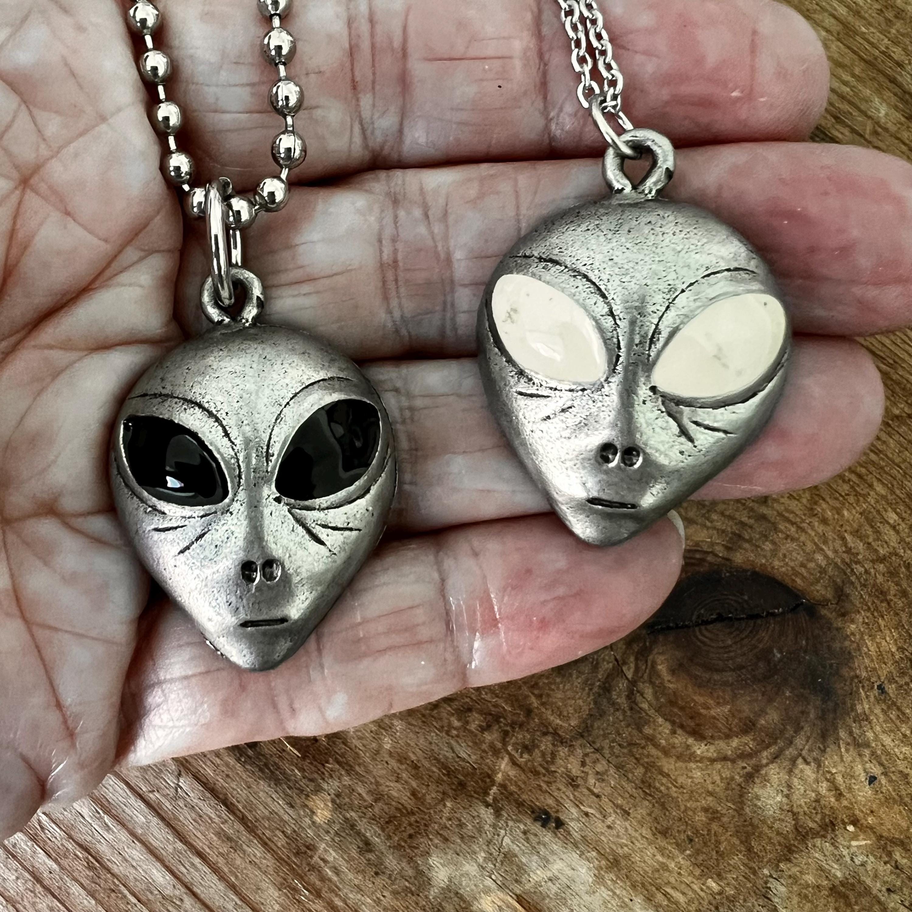 SILVER 950 ALIENSKULL CHAIN NECKLACE(FREE SIZE Silver