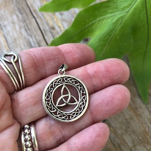Sterling Silver Celtic Knot Round Pendant, Trinity Triquetra, 925 Sterling Silver Triquetra Trinity  Celtic Jewelry Gift