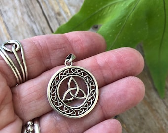 Sterling Silver Celtic Knot Round Trinity Triquetra, 925 Sterling Silver Triquetra Trinity  Celtic Weave Circle