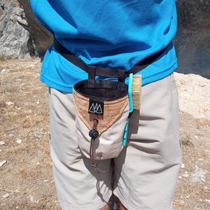 Organic Cotton Climbing Chalk Bag: Cork Fabric Boulder Bag with Belt