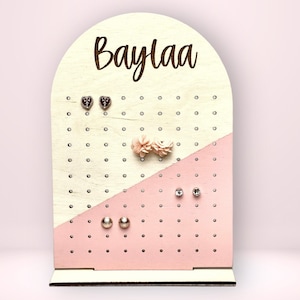 Personalized Wood Stud Earring Holder, Christmas Gift, Gift for Daughter, Stud Earring Display, Wood Jewelry Organizer, Wood Earring Stand