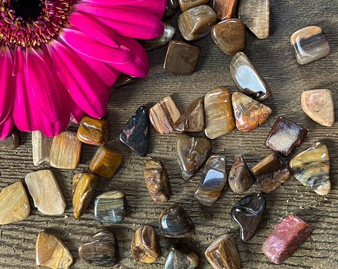Ethically sourced crystals & handmade lil beauties by LucidHarvest