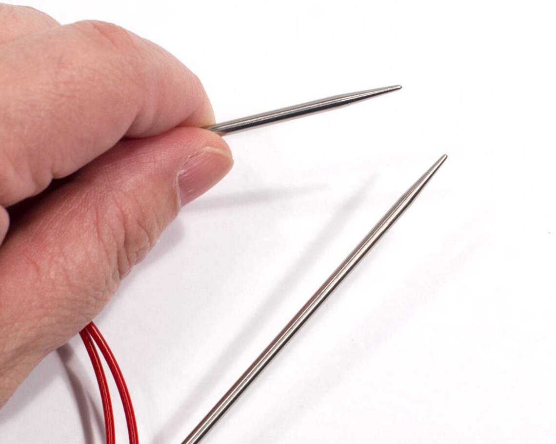 ChiaoGoo Red Line Circular Knitting Needles - Stainless Steel 40-Inch For Smooth Knitting