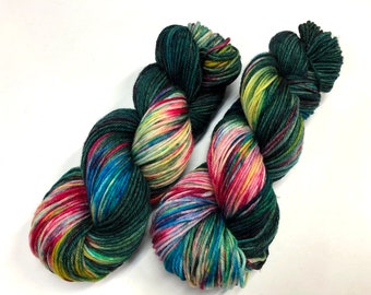 SW Merino Worsted Weight 100g 220 yd | Hand Dyed Variegated Yarn in Green + Rainbow Colors | 100% Superwash Merino Wool | Green Universe