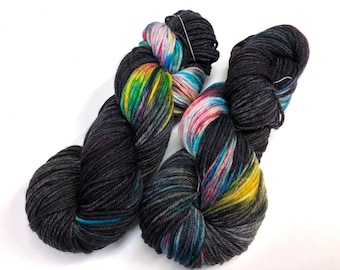 SW Merino Worsted Weight 100g 220 yd | Hand Dyed Variegated Yarn in Black + Rainbow Colors | 100% Superwash Merino Wool | Andromeda