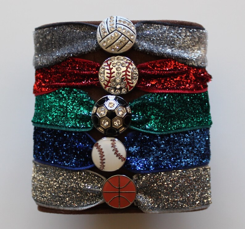 Volleybal Elastic Hair Tie. A quick and easy way to put your Etsy