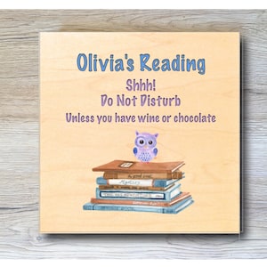 MAPLE WOOD Busy Reading Square Sign: Bespoke Personalised Wall Plaque