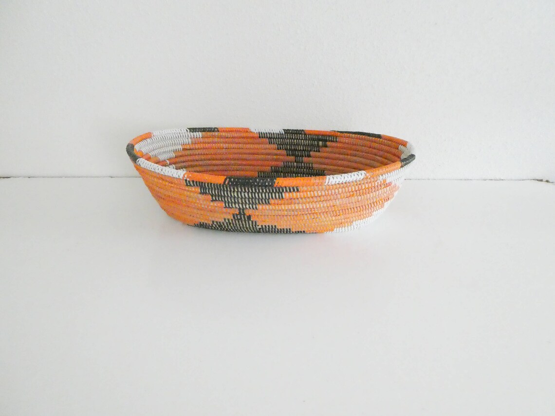 African Breadbasket Bowl African Tribal Art Center Piece Etsy
