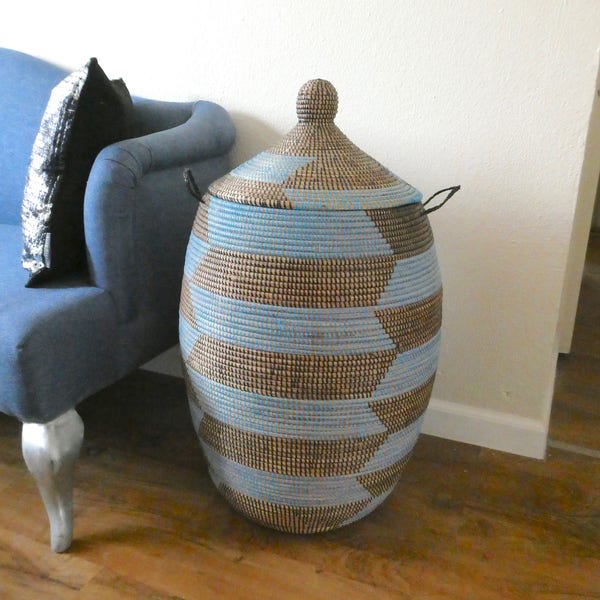 African Lidded Basket,  Boy's Spacious Black and Cobalt Blue Toy Basket, Hamper, Cesto, Wäschekorb