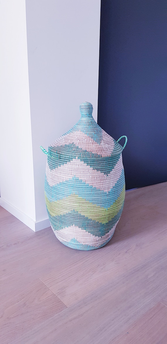 Chartreuse Hamper,Exclusive, Korb, Wäschekorb, Ready to be shipped