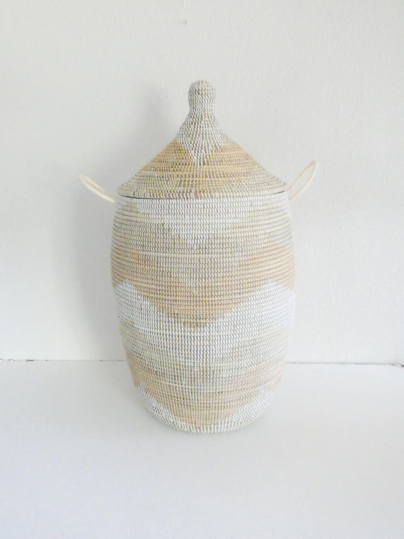 Tan exklusive Wäschekorb Afrikanischer Deckelkorb | Etsy