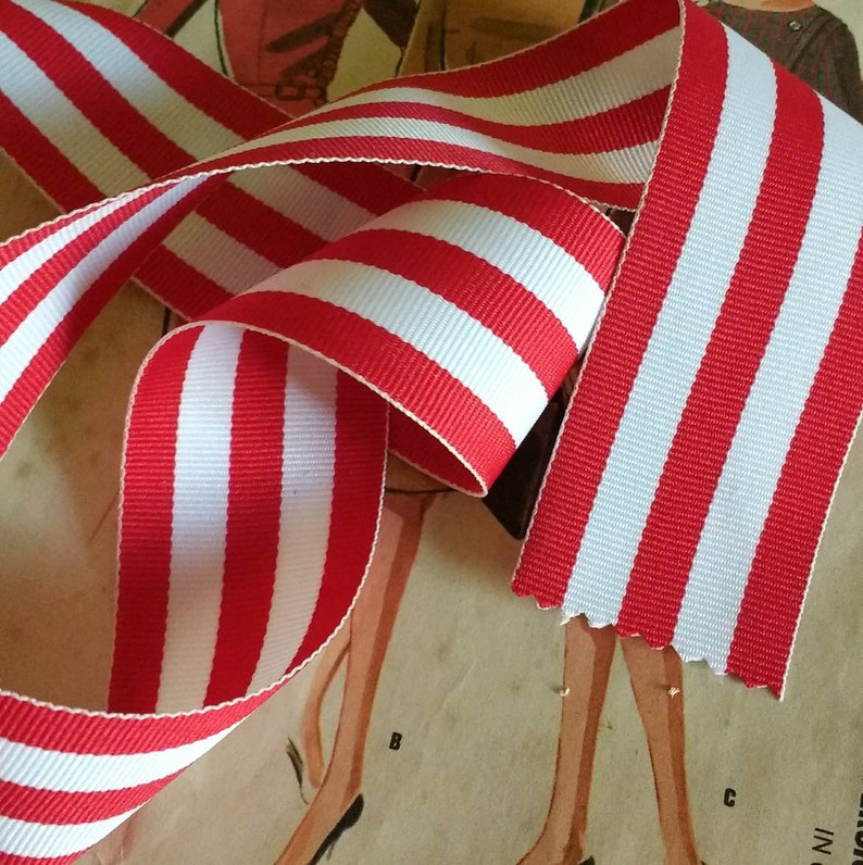 Red and White Striped Ribbon, Classic Christmas Red Grosgrain Ribbon 1.5 and 7/8 image 3