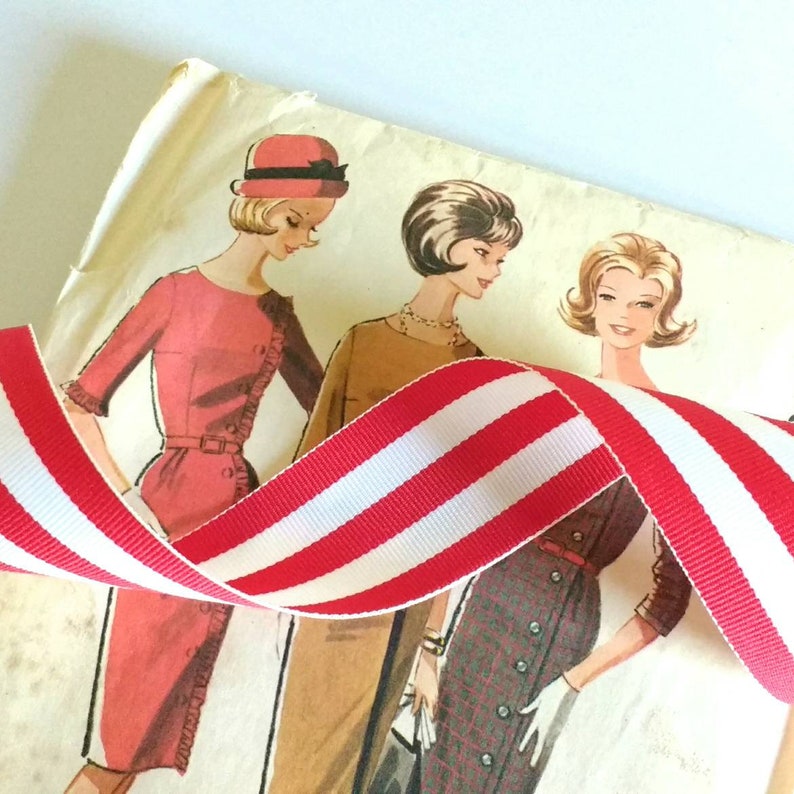 Red and White Striped Ribbon, Classic Christmas Red Grosgrain Ribbon 1.5 and 7/8 image 2