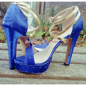 SALE!!! Royal Blue Platform Heel Sandals - Damask Print Shoe, African Print Shoes, Fabric Platform, Wedding Shoes, Bridesmaids Shoes