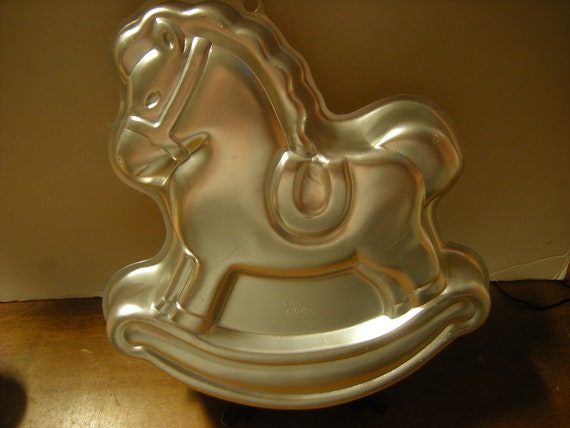 Wilton pony cake pan cheap