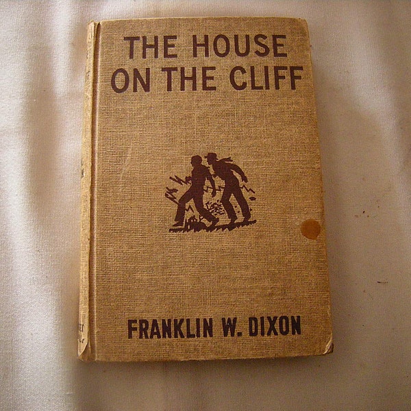 Hardy Boys book-brown cover-House on the Cliff-Grosset and Dunlap -1959 edition-no jacket-boys adventure-