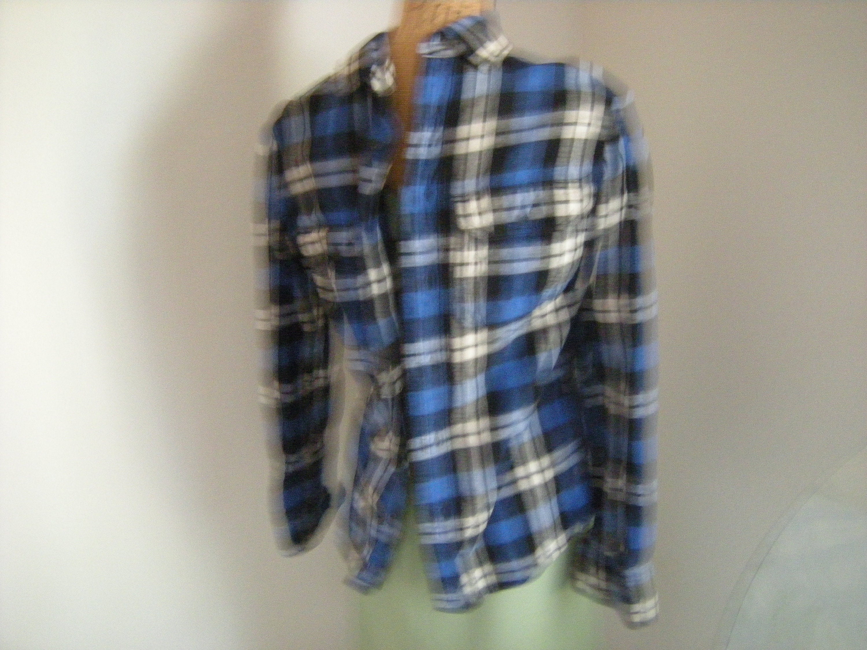 mossimo plaid shirt