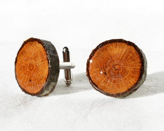 Rustic Wood cufflinks, plain wood, varnished Oak tree wooden cufflinks, Men's accessory, personalised gift for Him, rustic cufflinks