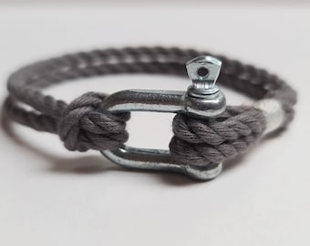 Stylish rope bracelet, beautiful rope knot bracelet, easy fit wristlet, nautical linen rope bracelet with shackle