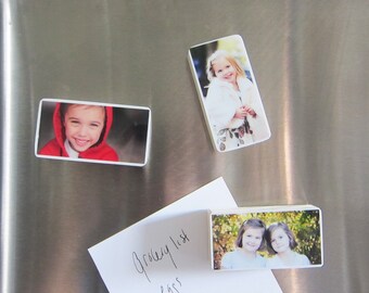 Personalized Photo Magnets in Pine Wood of your baby, family, kids, pets, unique gift for grandparents,Christmas, Set of 3