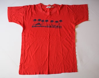 Vintage 80s St Thomas Beach Palm Tree T-Shirt – Virgin Islands Souvenir Medium