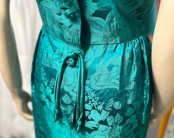Flawless Emerald Elegant 60s Silk Cocktail Dress